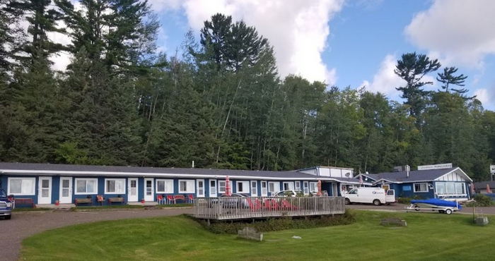 Carlas Restaurant, Motel, and Cozy Inn - From Web Listing (newer photo)